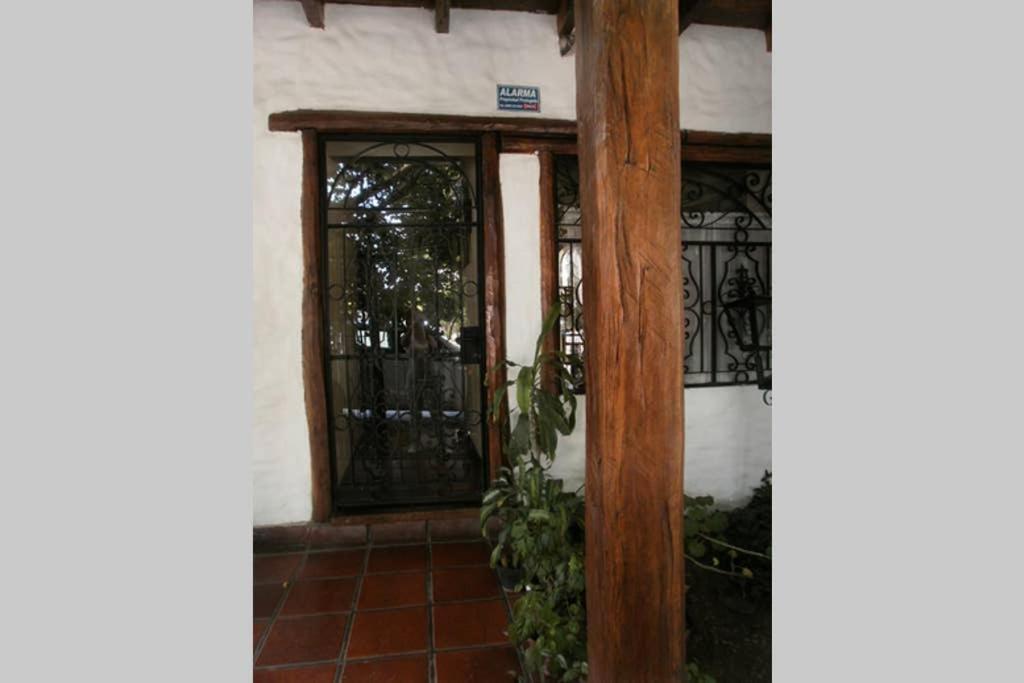 Casa Colonial En Salta Nueva Y Antigua Apartment Exterior photo